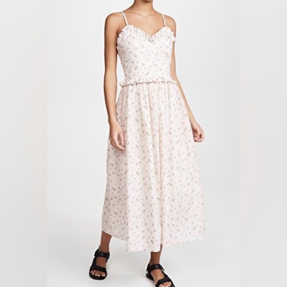 Chic Floral Maxi Dress in Light Pink